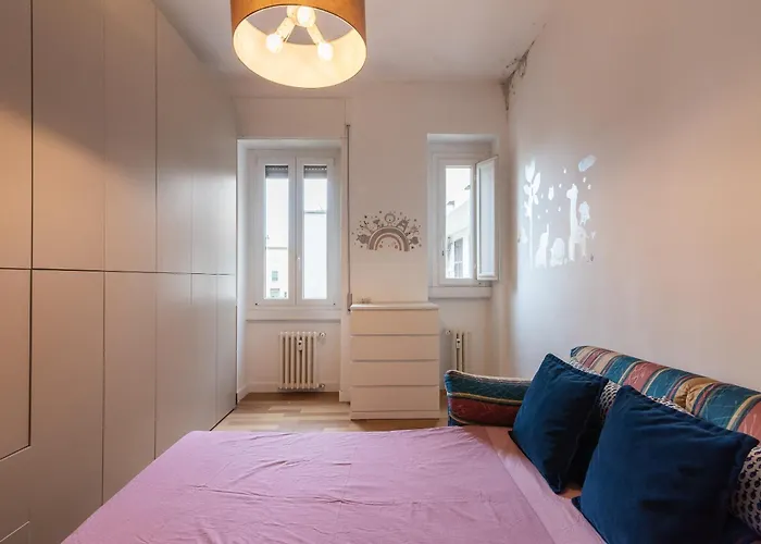 Apartament De Amicis